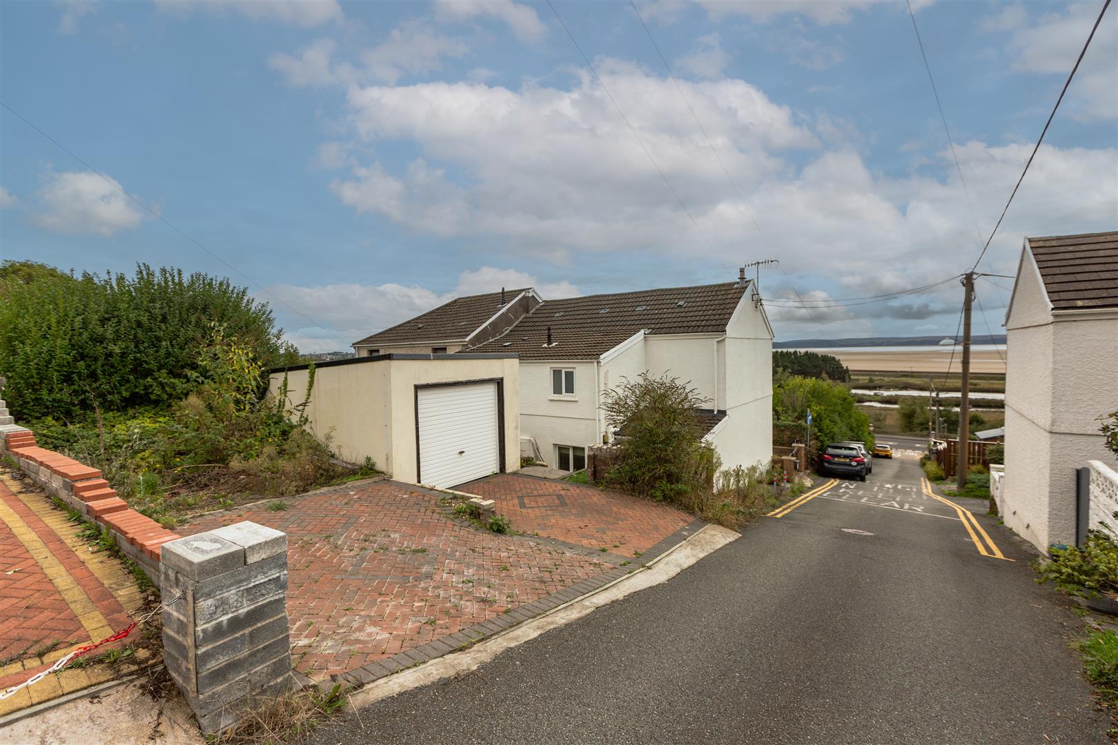 Myrtle Hill, Llanelli, SA15 4BH